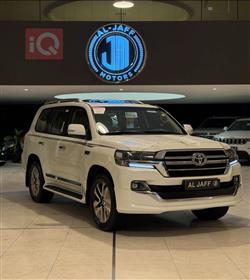 تۆیۆتا لاند کروزەر